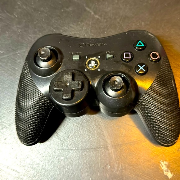 PowerA PlayStation 3 PS3 Wireless Controller BLACK 1427441-01 - NO USB DONGLE - Picture 1 of 5